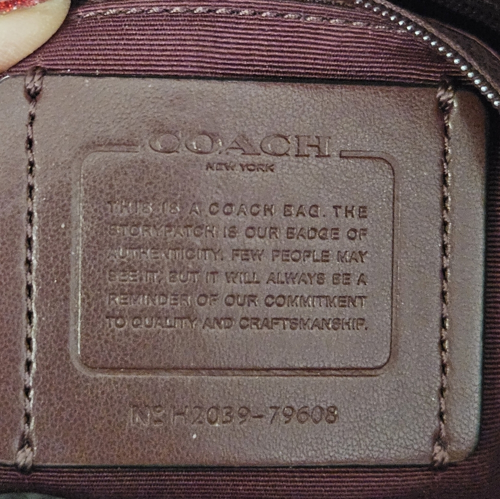 Coach Gallery Crossgrain Pebbled Leather Tote - Picture 7 of 13